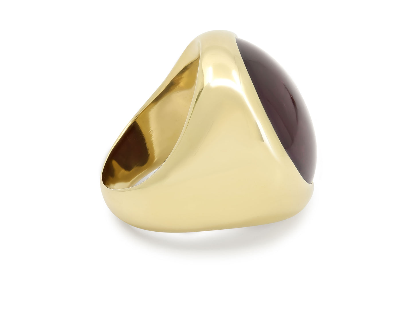 Star Sapphire Ring in 18K Gold