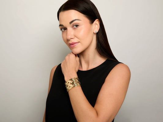 Verdura 'Criss Cross' Cuff in 18K Gold