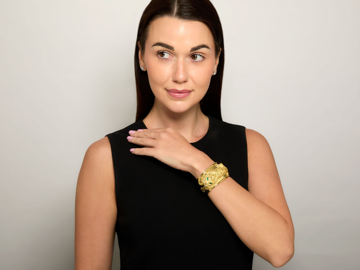 David Webb 'Repoussé Leopard Cuff' Bracelet in 18K Gold