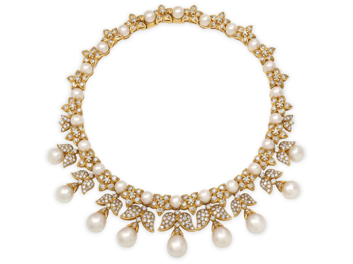 Diamond and Cultured Pearl Necklace in 18K Gold