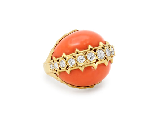 Diamond and Coral Ring in 18K Gold