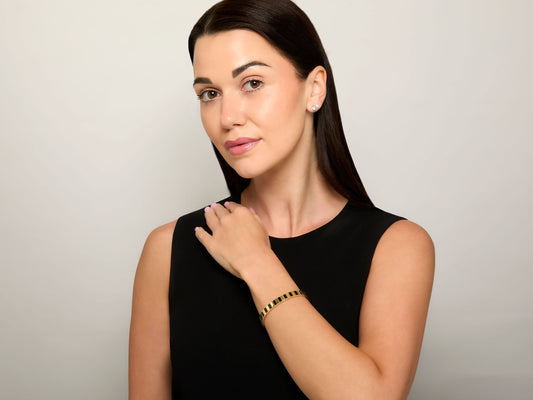 Onyx and Gold Stretch Bracelet in 18K Gold by Beladora