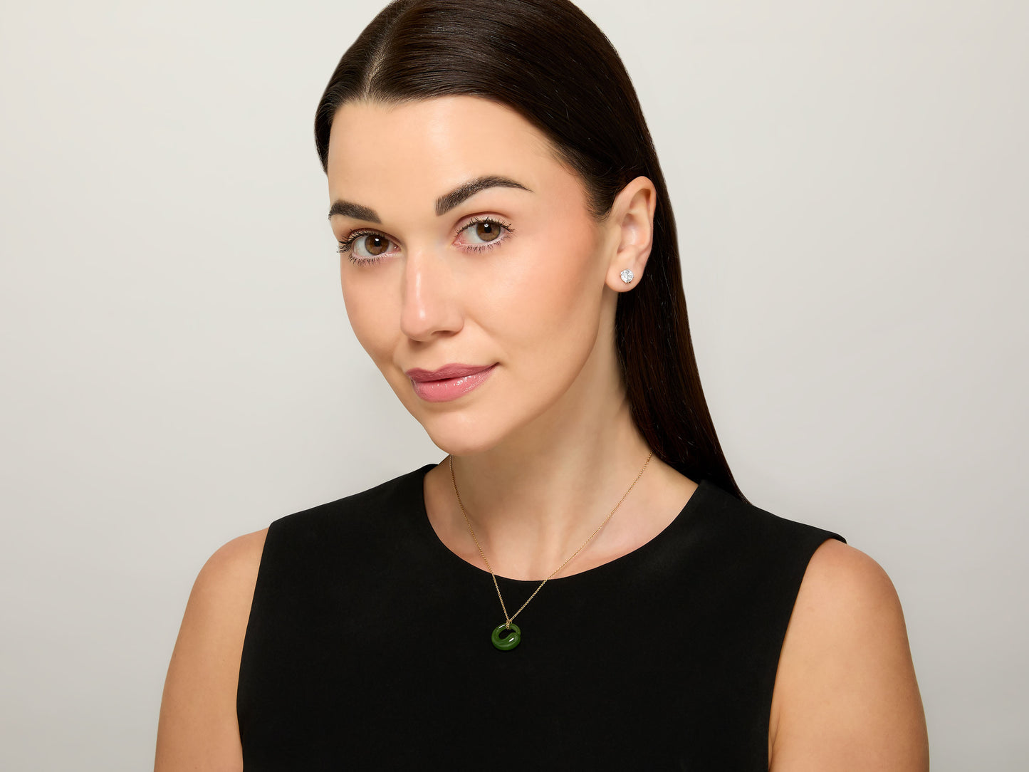 Tiffany & Co. Elsa Peretti 'Eternal Circle' Jade Pendant Necklace in 18K Gold