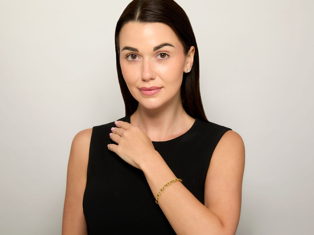 Tiffany & Co. Link Bracelet in 18K Gold