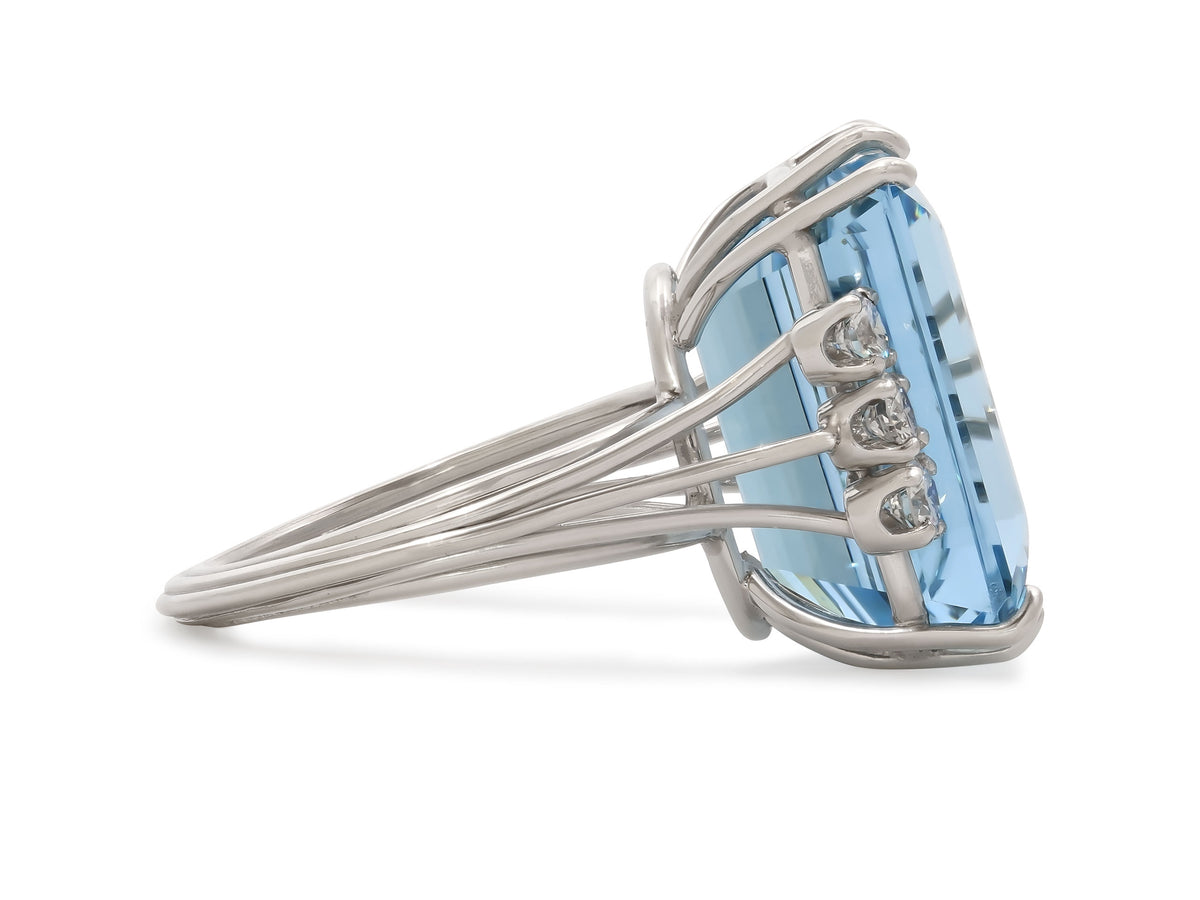 Mid-Century Aquamarine and Diamond Ring in Platinum