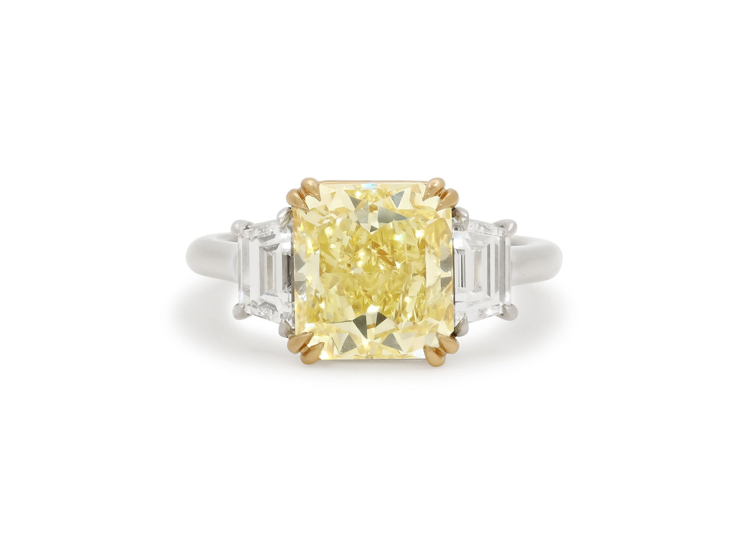 Yellow Diamond Ring, 4.01 Carats Fancy Yellow, in Platinum and 18K Gold