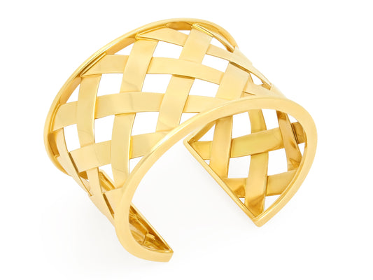 Verdura 'Criss Cross' Cuff in 18K Gold