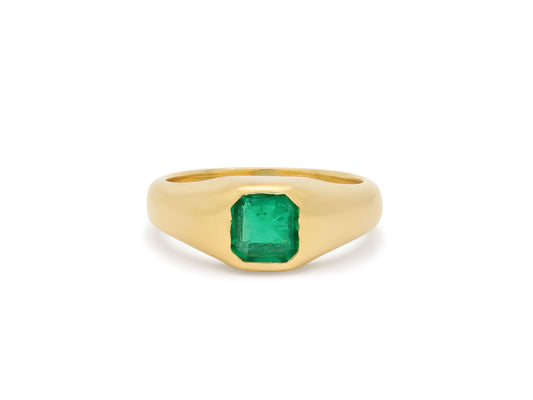 Emerald Ring in 22k Gold