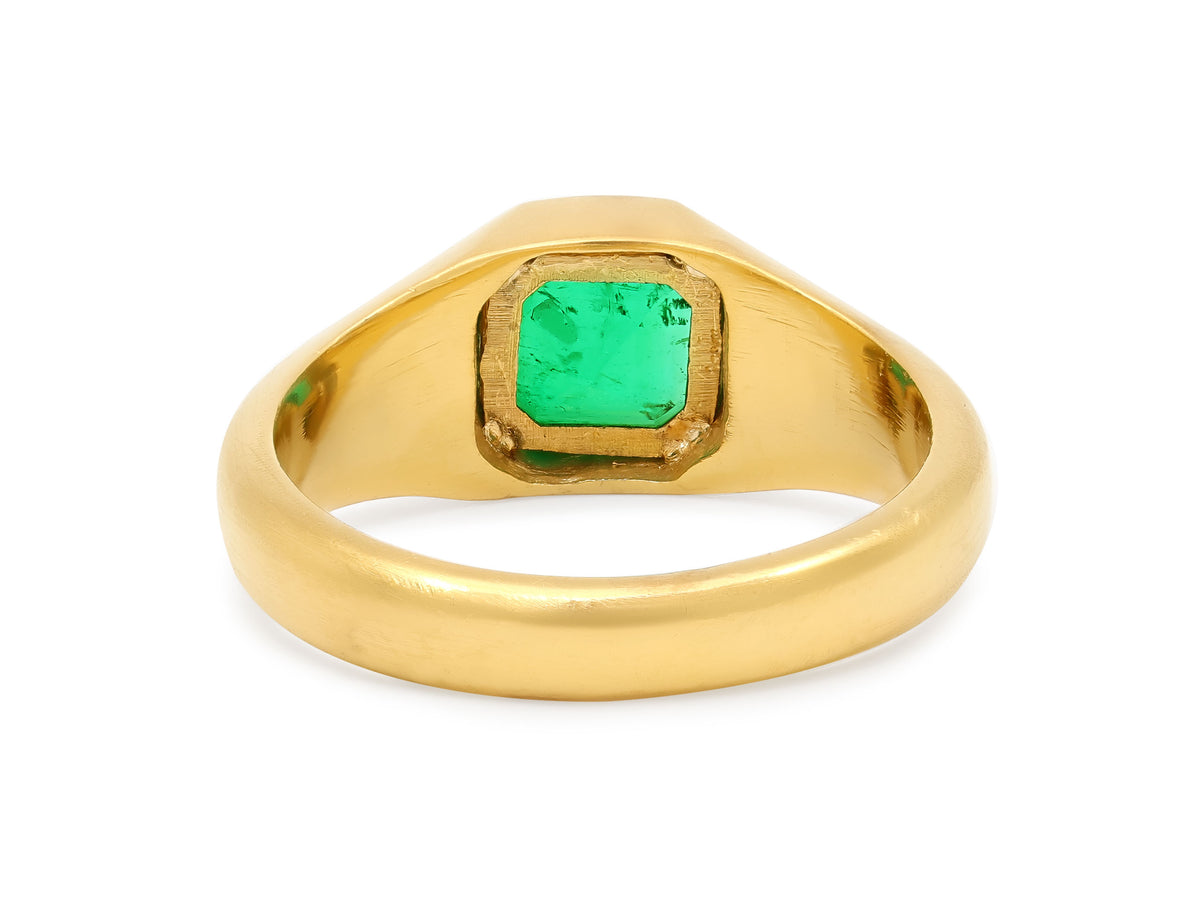 Emerald Ring in 22k Gold