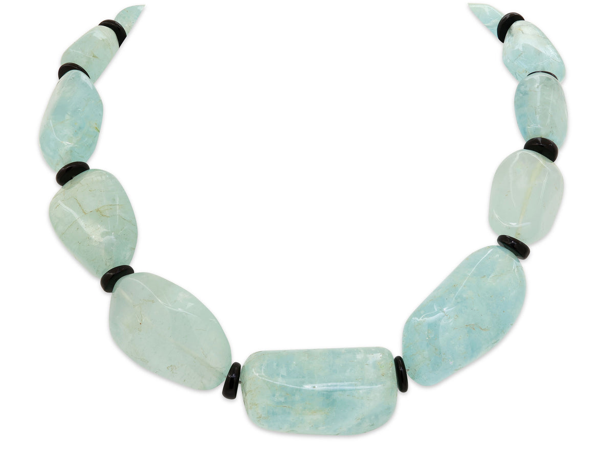 Aquamarine Bead Necklace with 18K Gold and Diamond Clasp