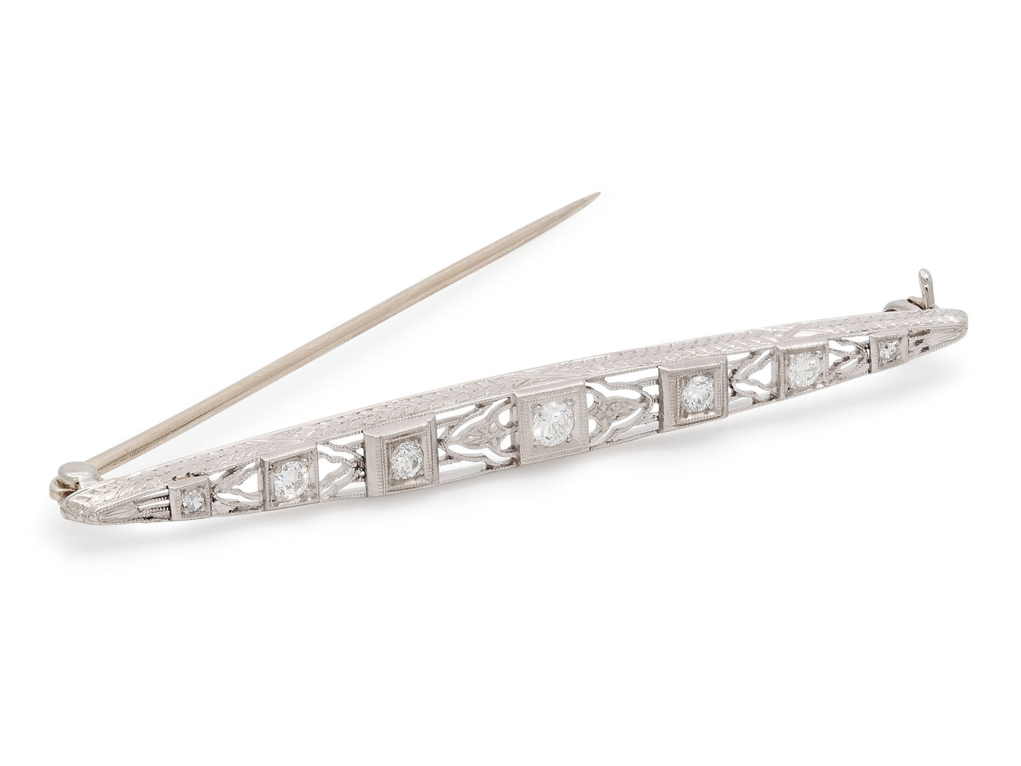 Art Deco Diamond Brooch in Platinum