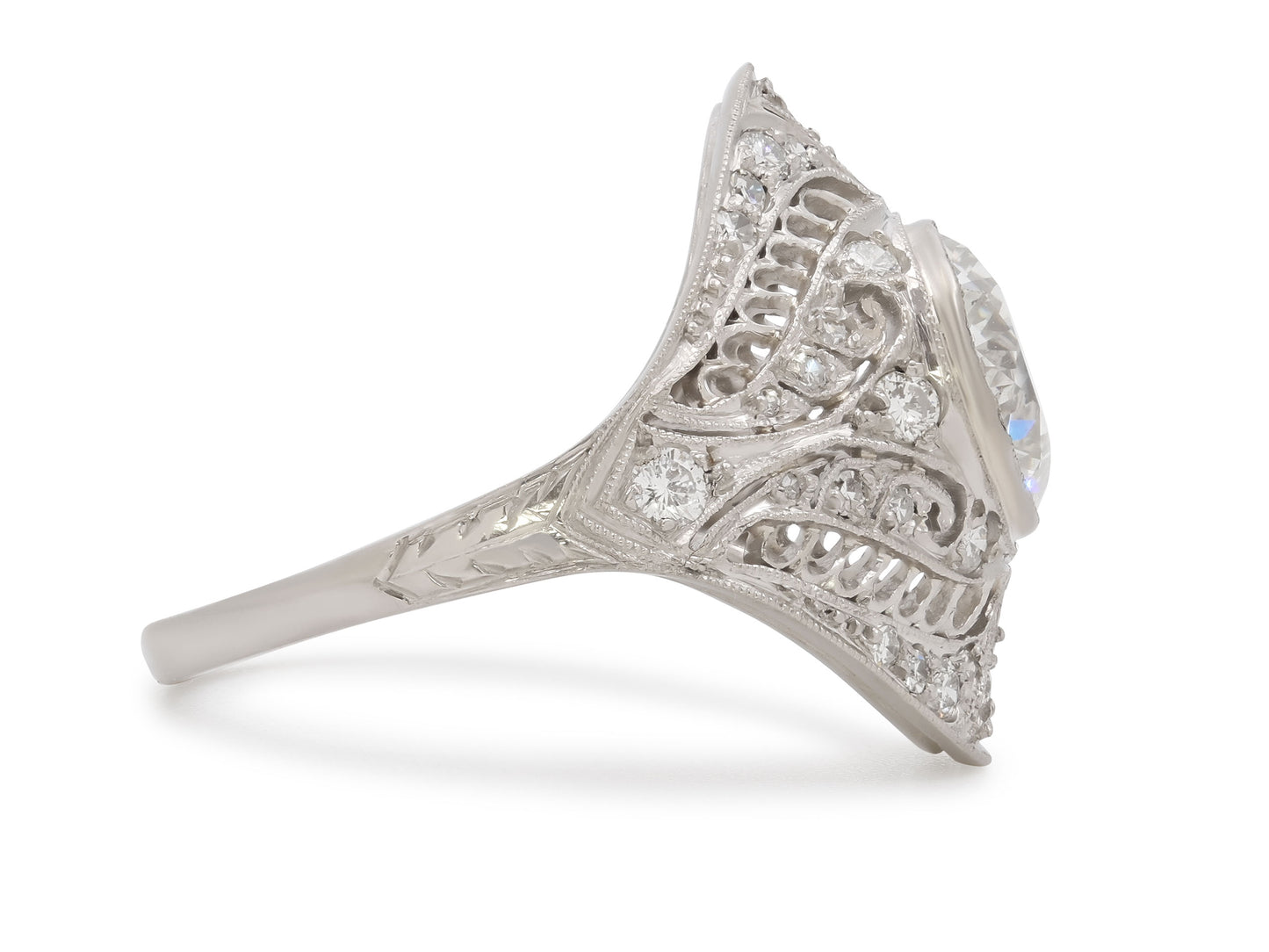 Mid-Century Diamond Ring in Platinum