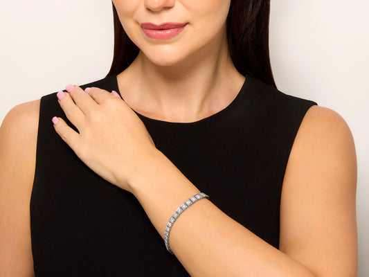 Mid-Century Diamond Bracelet in Platinum