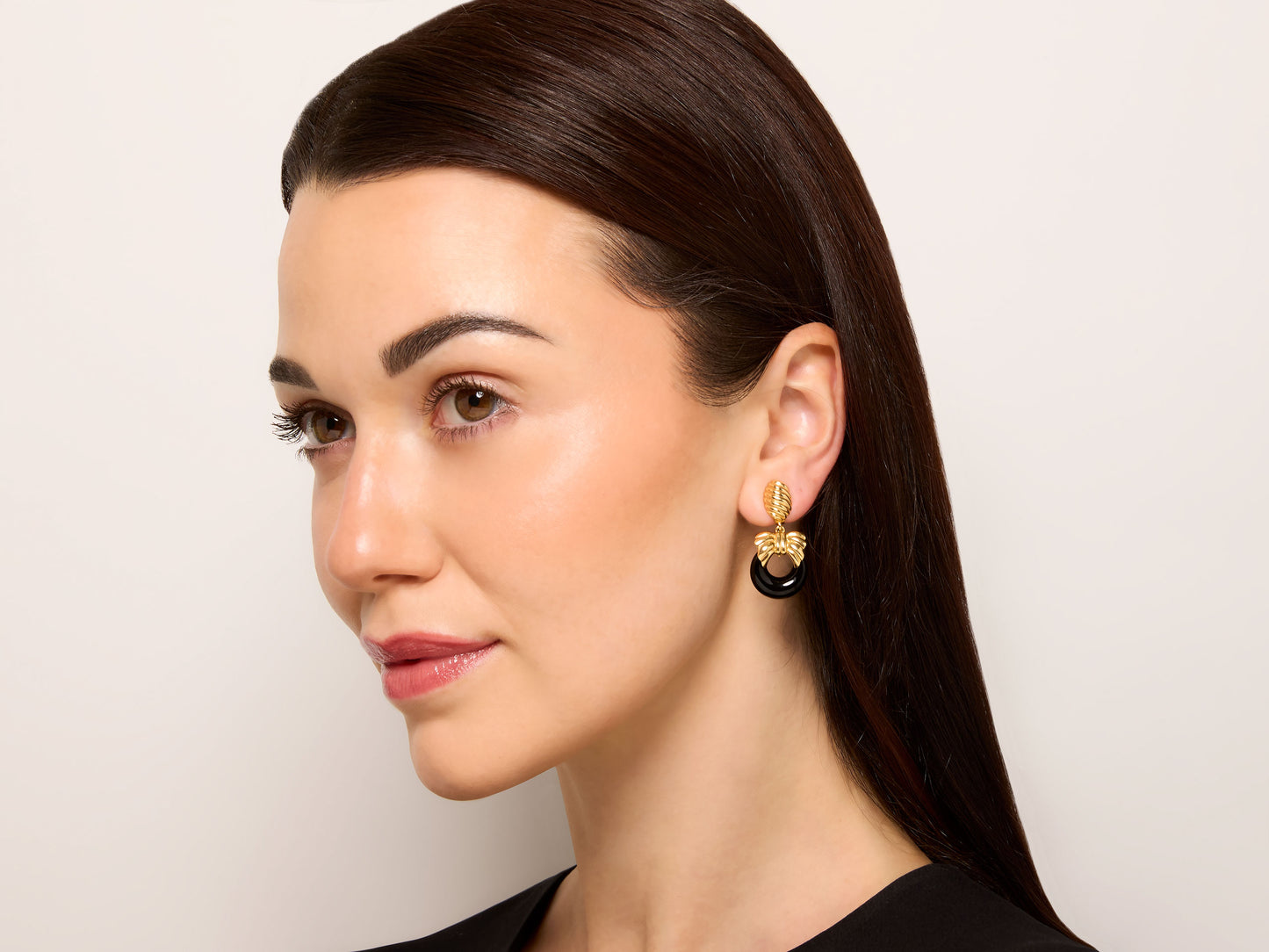 Van Cleef & Arpels Interchangeable Door Knocker Earrings in 18K Gold