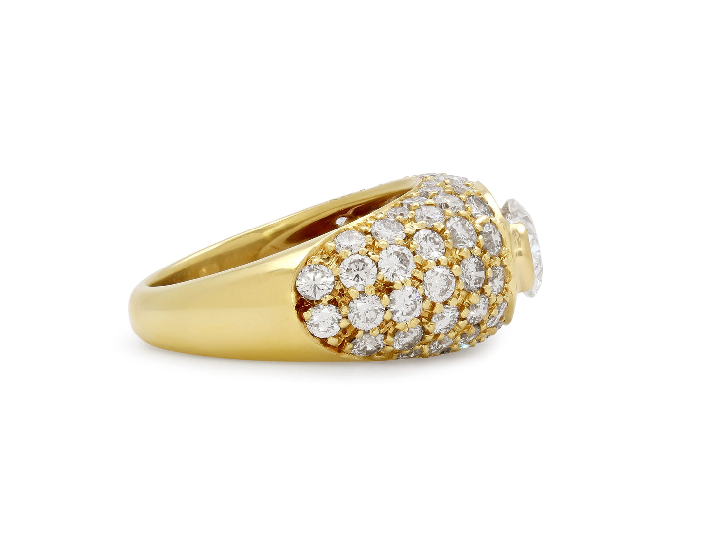 Oval Diamond Bombé Ring in 18K Gold