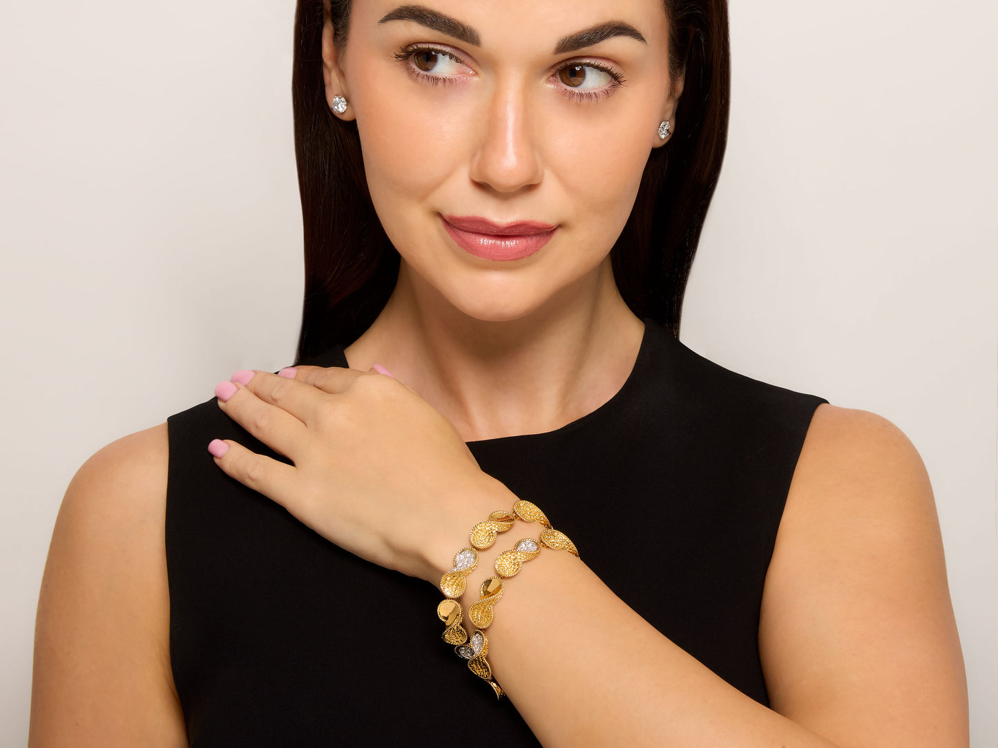 Pair of Boucheron 'Serpent Bohème' Diamond Bracelets in 18K Gold and Platinum