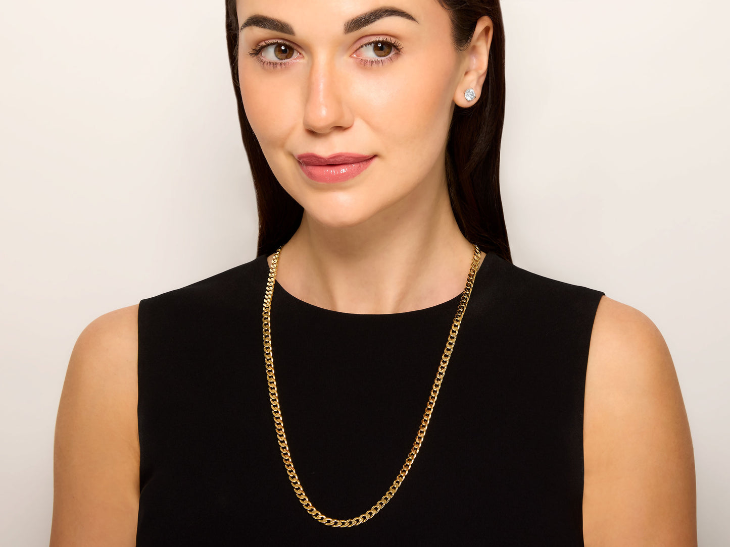 Curb Link Necklace in 18K Gold