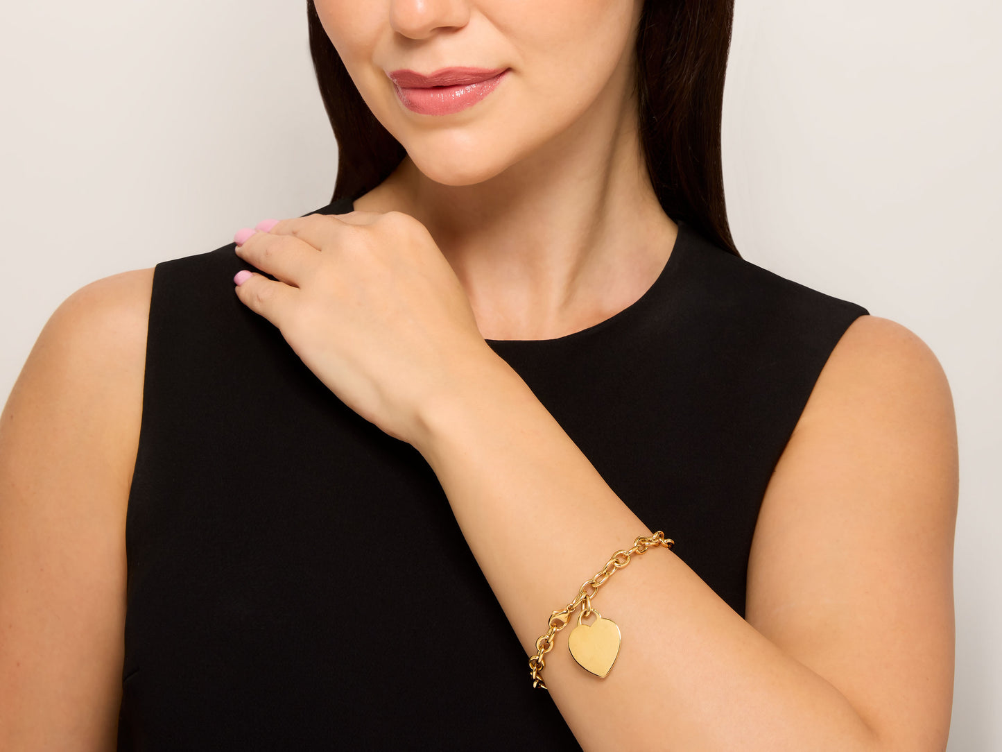 Tiffany & Co. Heart Bracelet in 18K Gold