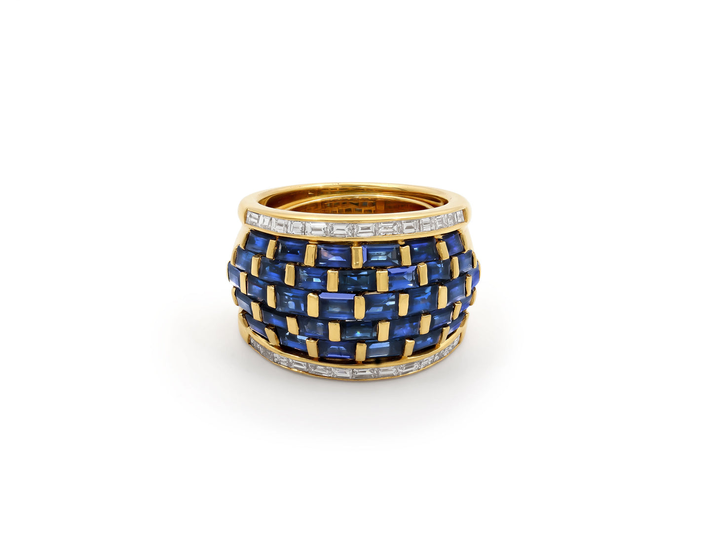 Sapphire and Diamond Ring in 18K Gold