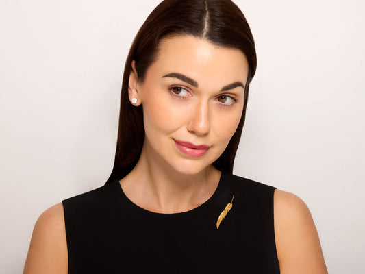 Hermès Leaf Pin in 18K Gold