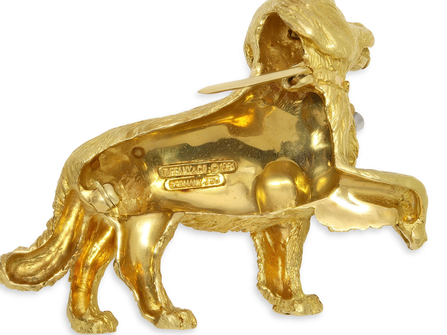 Tiffany & Co. Golden Retriever Brooch in 18K Gold