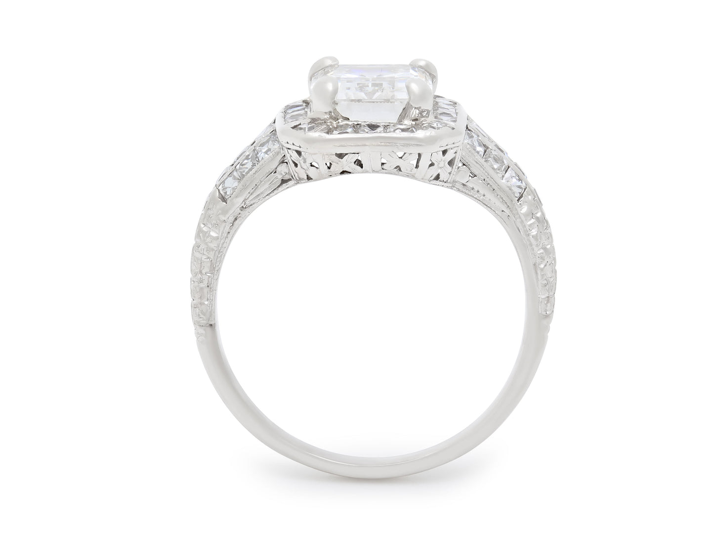 Art Deco Emerald Cut Diamond Ring, 2.00 Carat G/VVS-2, in Platinum