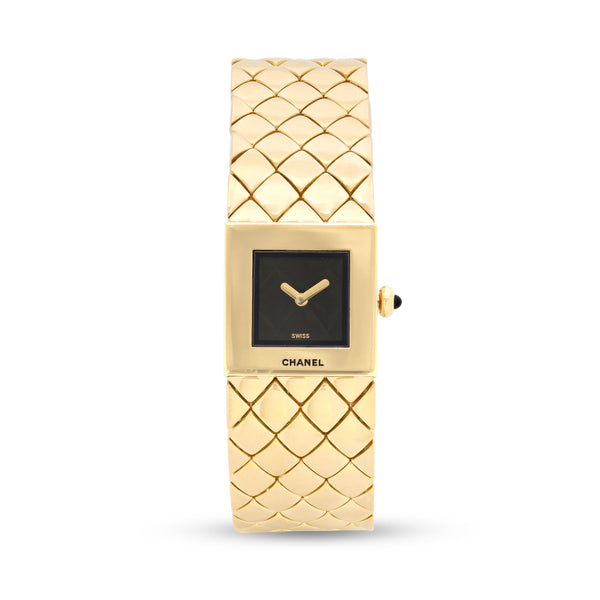 CHANEL 18Kゴールド クォーツ腕時計 1993年製　マトラッセ Chanel 'Matelassé' Watch in 18K Gold #521808 – Beladora