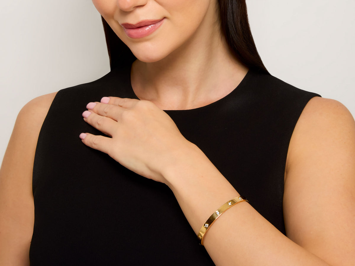 Cartier 'Love' Diamond Bracelet in 18K Gold, Classic Model, Size 19