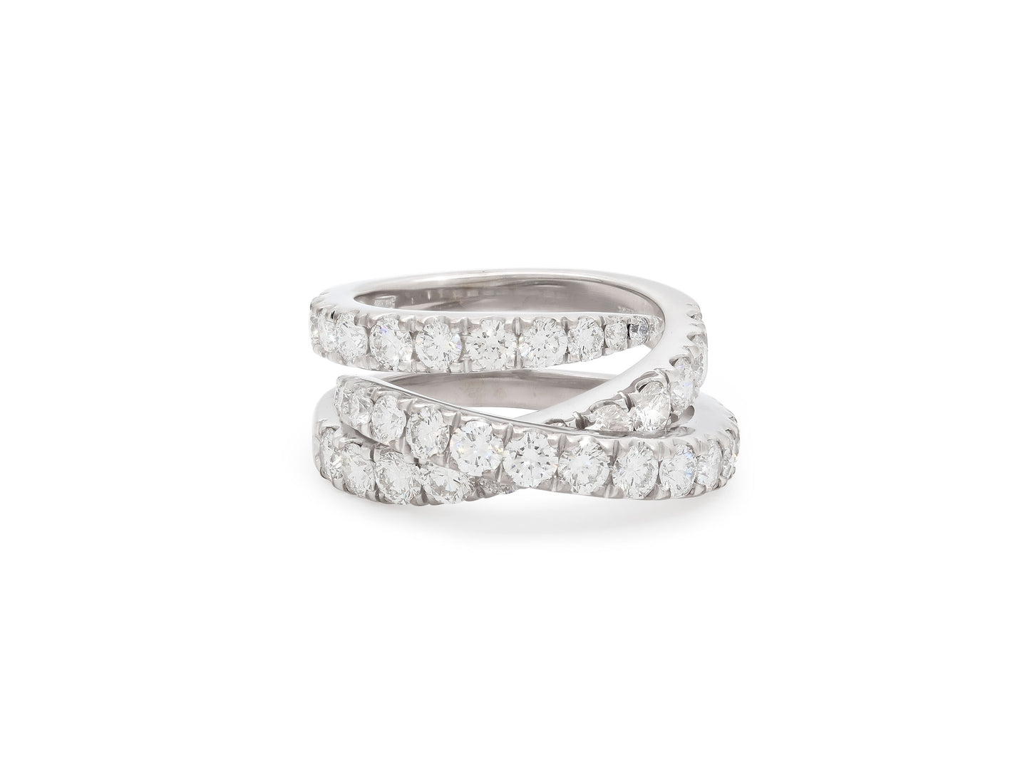 Interlacing Diamond Line Ring in 18K White Gold