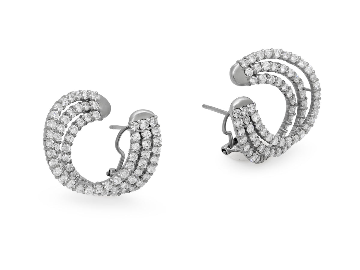 Diamond Earrings in 18K White Gold