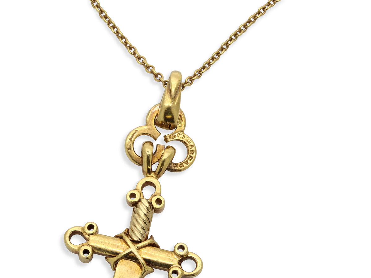 Garrard 'Knightrider' Pendant in 18K Gold