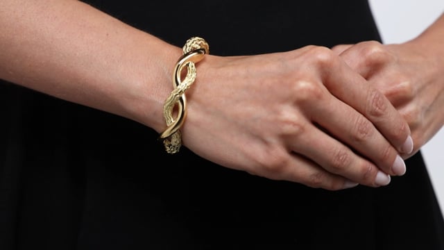 Jewelry Made By Me Pineapple Charm Beaded Bracelet Kit | Bealls Florida