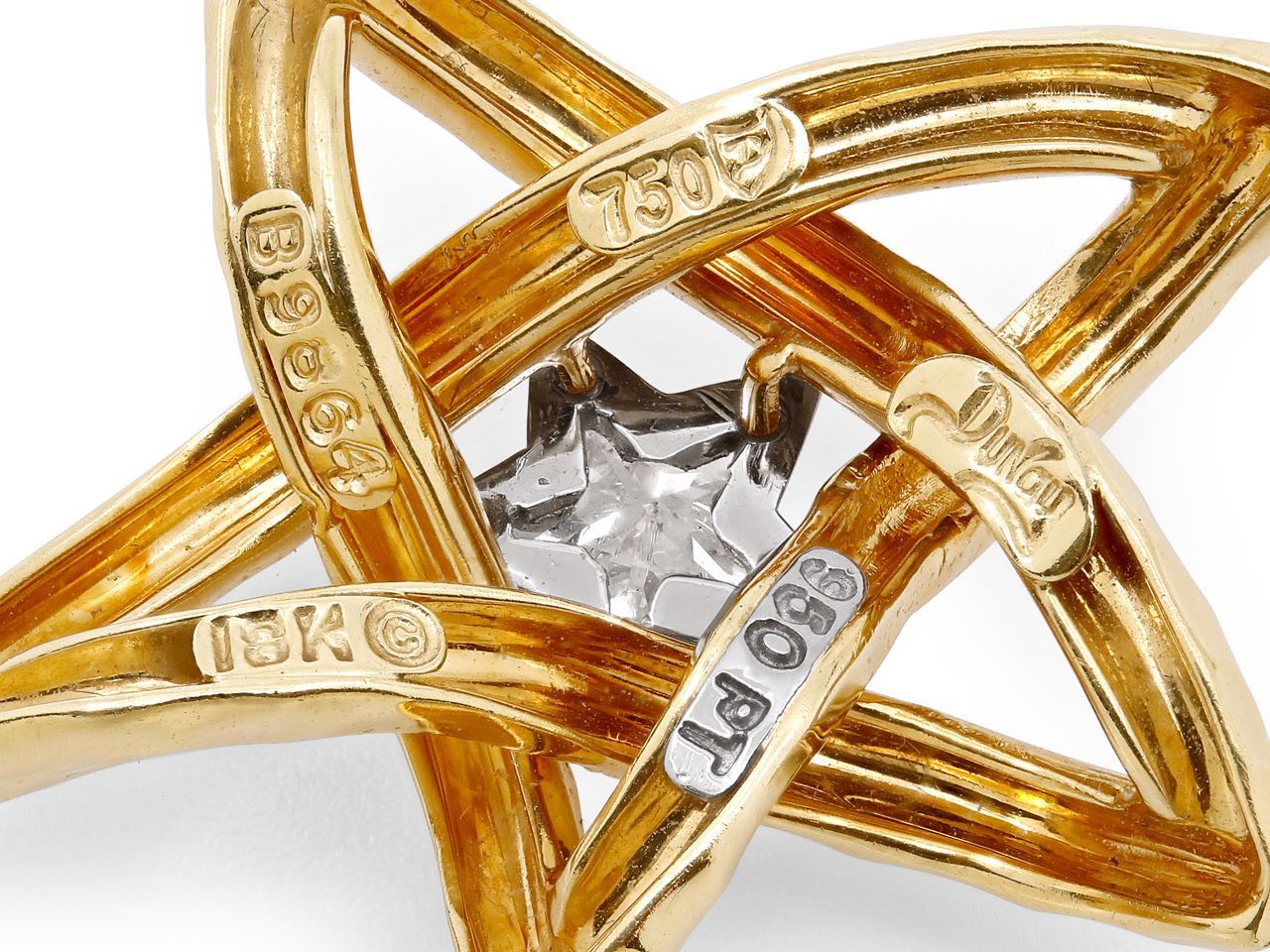 Henry Dunay Diamond Star Pendant in 18K Yellow Gold