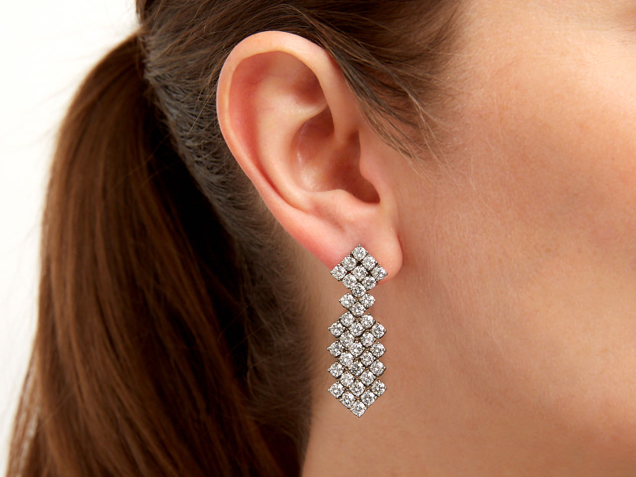 Hammerman Brothers Diamond Dangle Earrings in Platinum
