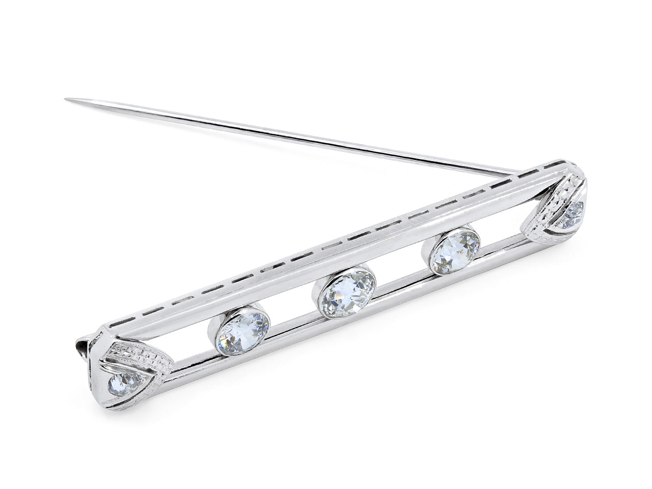 Art Deco Diamond Bar Brooch in Platinum