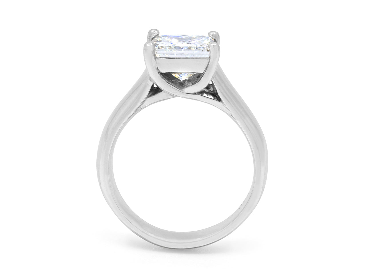 Princess-Cut Diamond, 2.08 Carat G/VS2, Solitaire Ring in Platinum