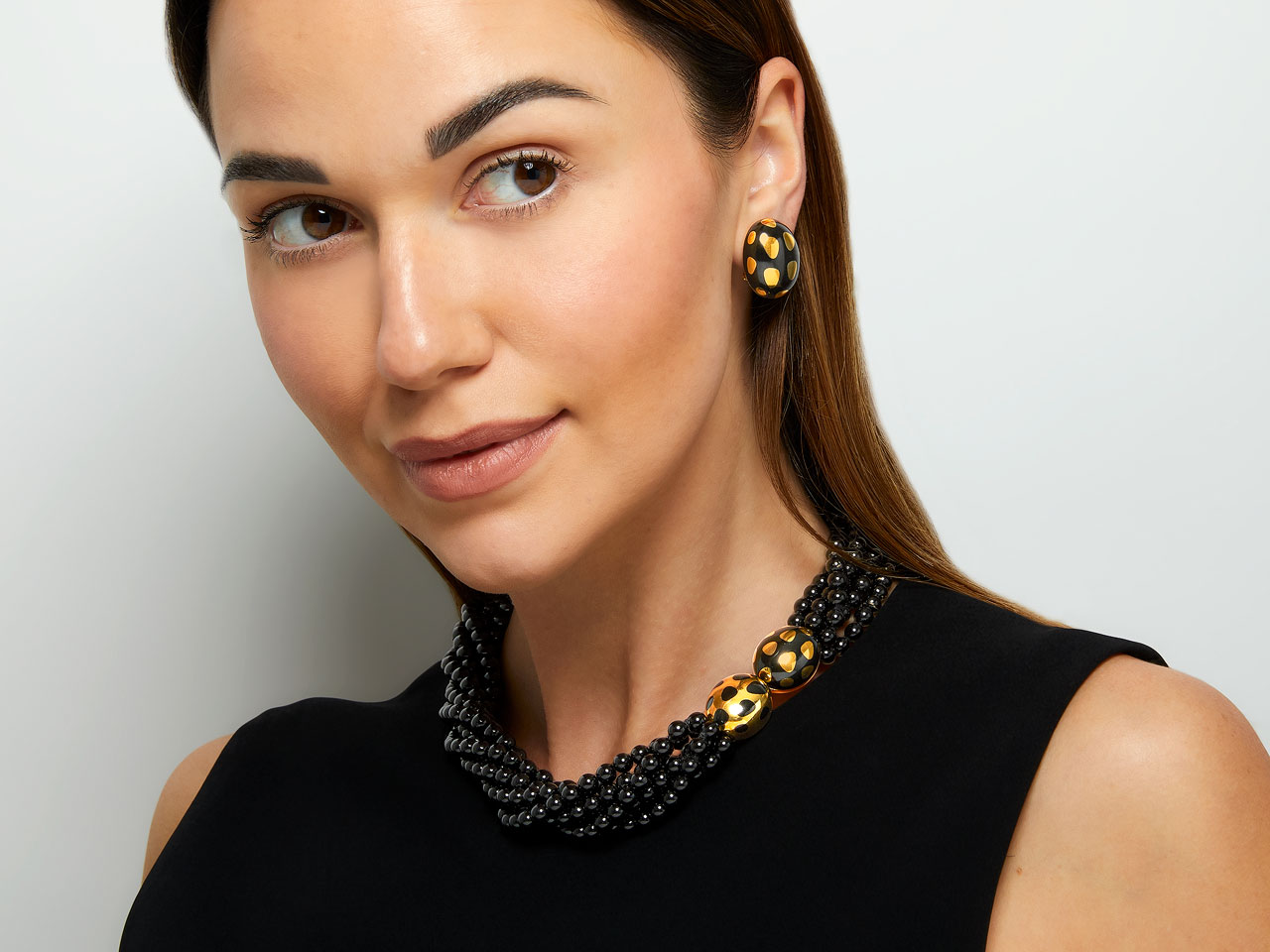 Tiffany & Co. Angela Cummings 'Positive Negative' Black Jade Bead Necklace in 18K Gold