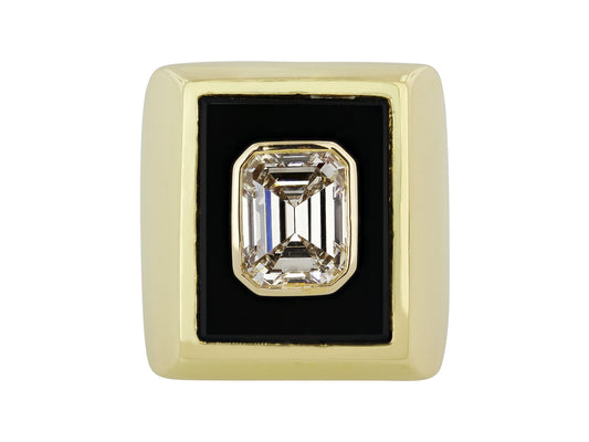 Van Cleef & Arpels Emerald-cut Diamond, 3.23 Carat G/VS-2, Ring in 18K