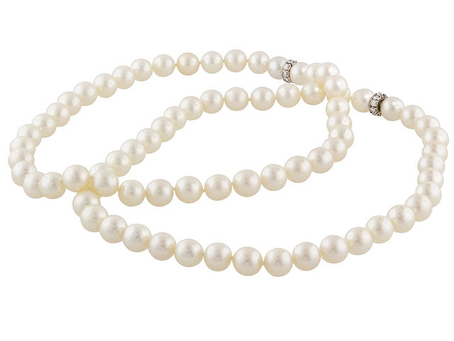 Pair of Akoya Pearl Necklaces in 14K Gold