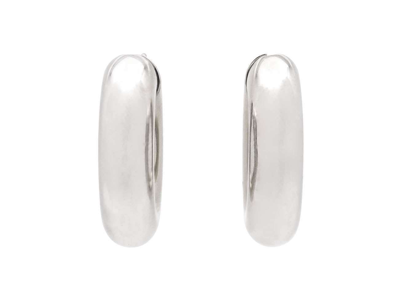 Hoop Earrings in 18K White Gold