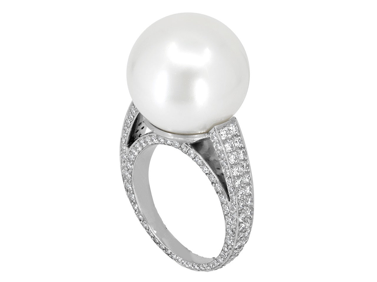 Set of South Sea Pearl and Diamond Ring and Earrings in 18K White Gold and Platinum