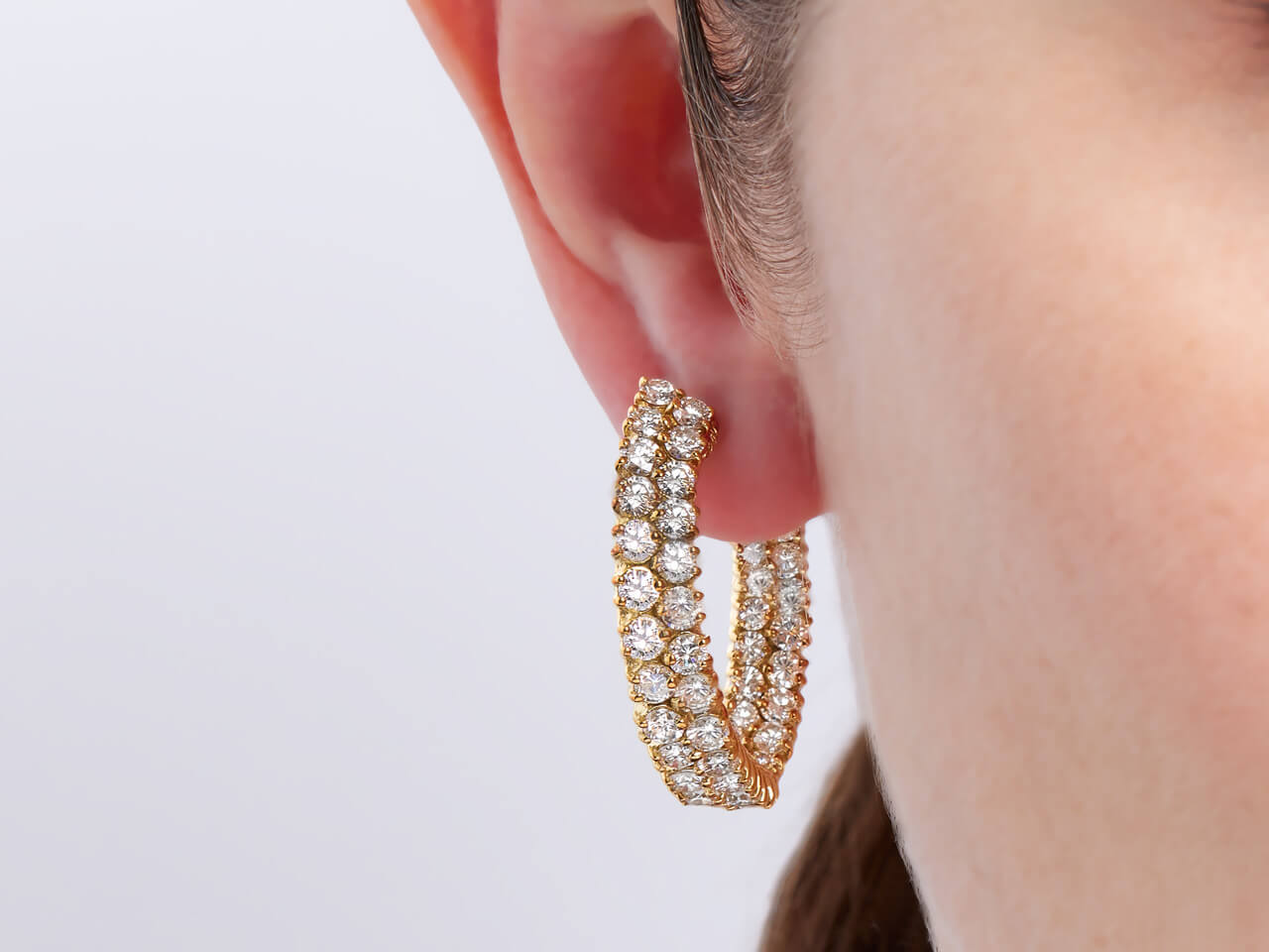 Diamond Hoop Earrings in 18K Gold