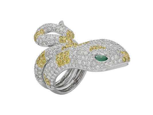 Diamond Snake Ring in 18K Gold