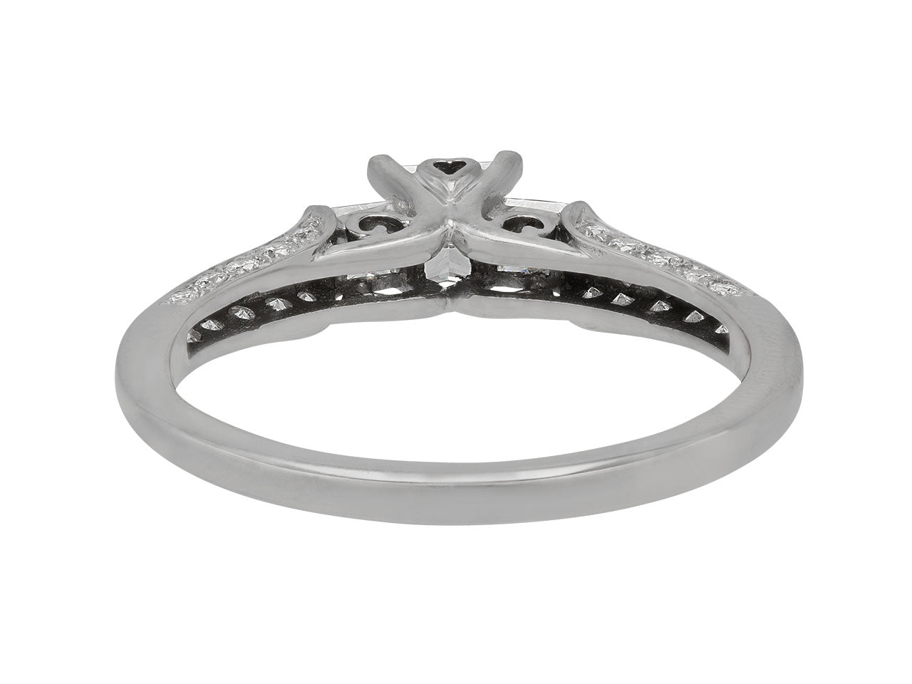Princess-cut Diamond Ring in 18K Gold
