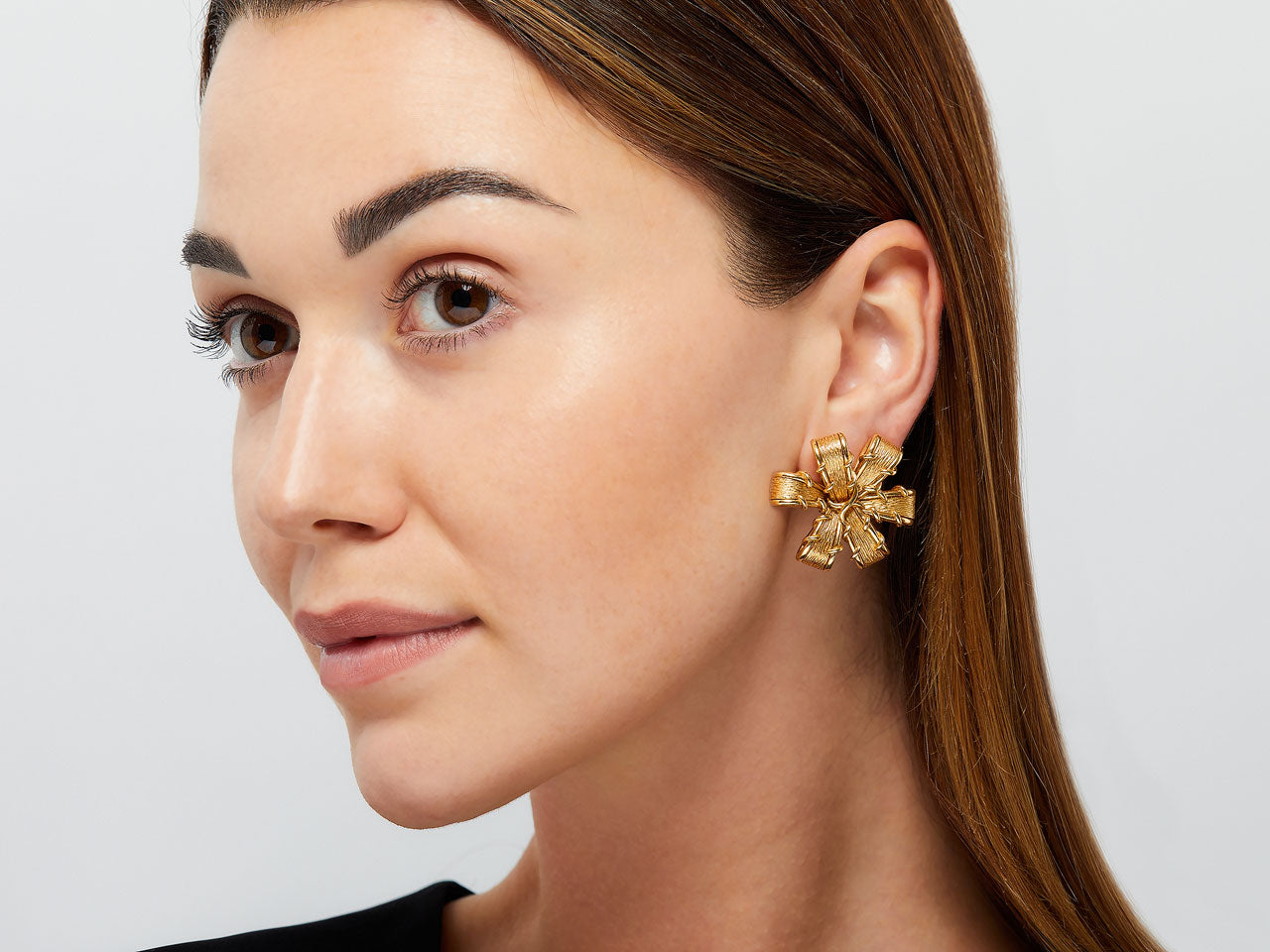Tiffany & Co. Schlumberger Ribbon Earrings in 18K Gold